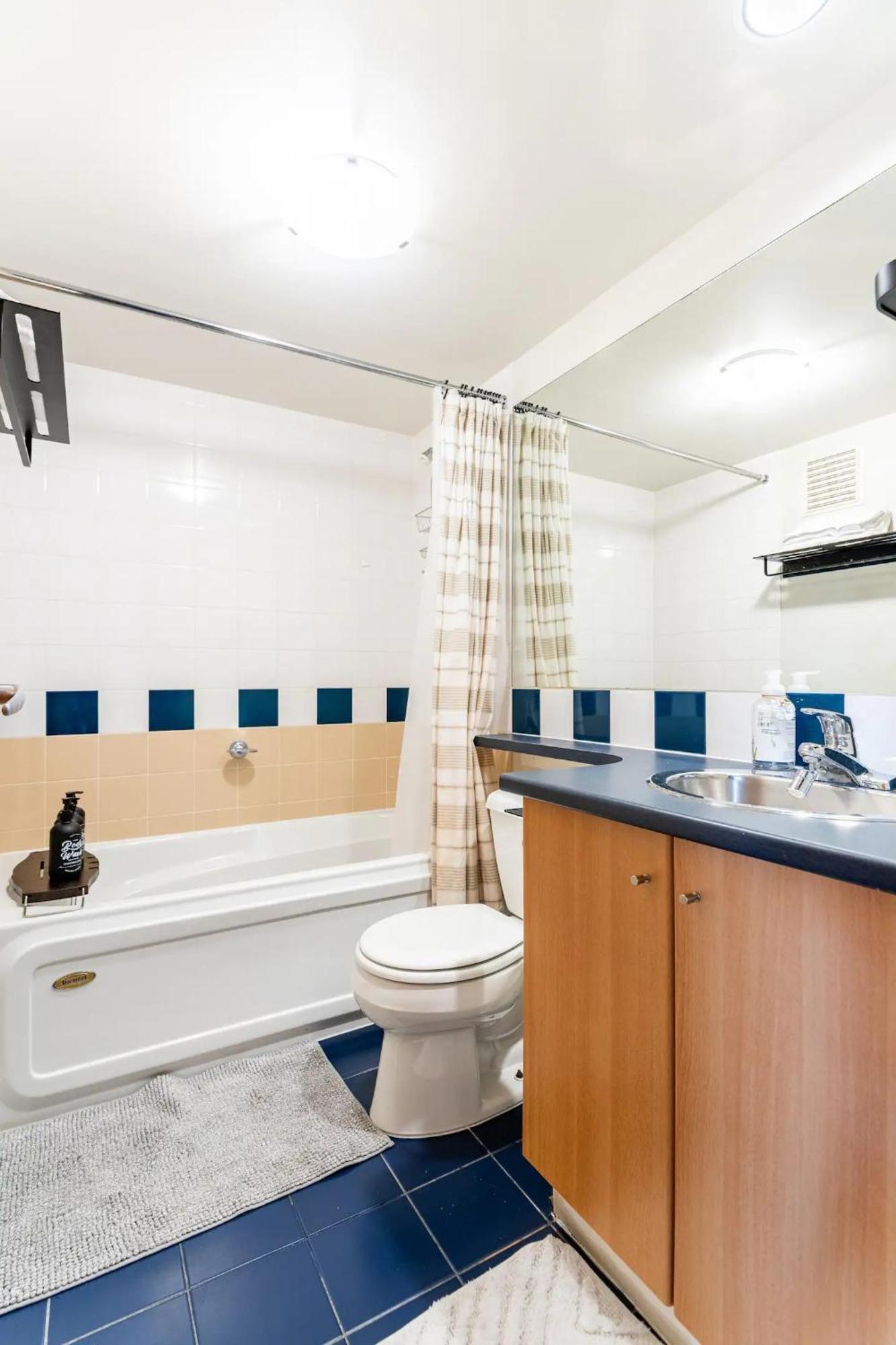 Loft In Downtown Vancouver With Free Parking Luaran gambar